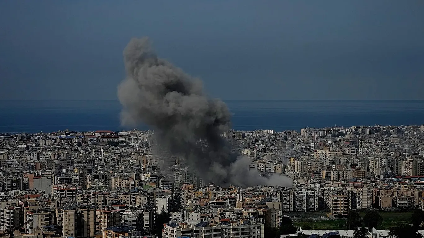 Israeli strikes high-rise Lebanon 2026