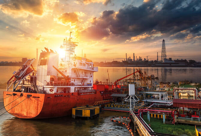 Russia ship-to-ship oil transfers sanctions 2026