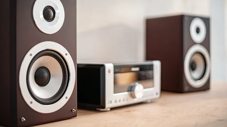 clever uses for old audio systems