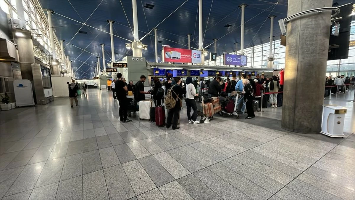 International flights resume at Tehran Airport for first tim