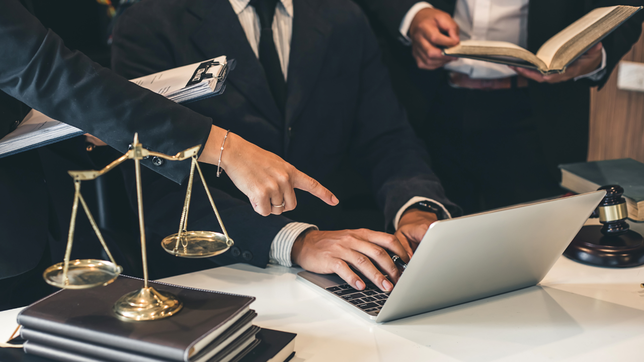 Moniepoint Senior Legal Counsel job Lagos role