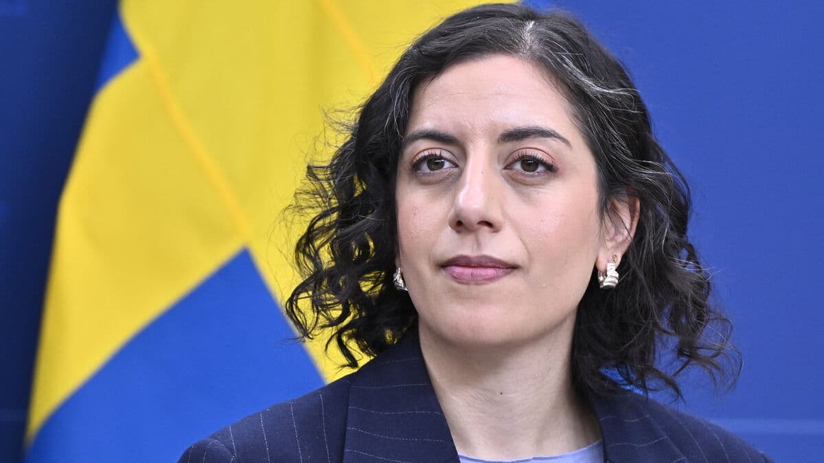 Åsne Seierstad Calls Russia a “State of Non-Peace” in New Analysis