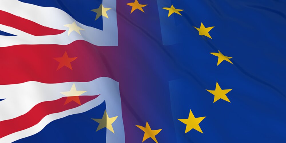 Russia blacklists EU officials after sanctions