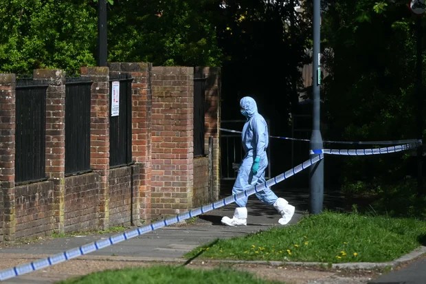 London synagogue arson attacks investigation: Police investigate arson attack at London synagogue with forensic teams on site