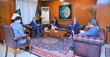 Dar stresses diplomacy for regional peace with Iran envoy - Pakistan