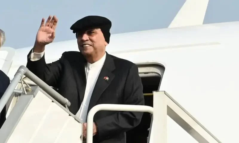 President Zardari Begins Week-Long China Visit to Boost Economi