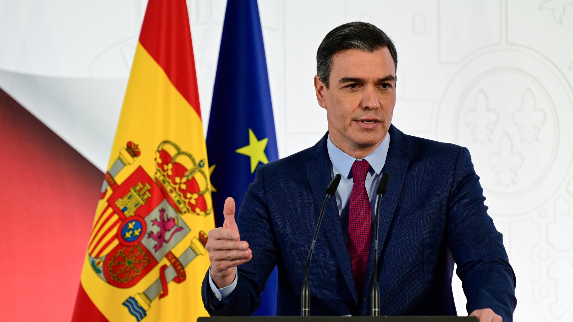 Spain EU recovery funds pension diversion ontroversy