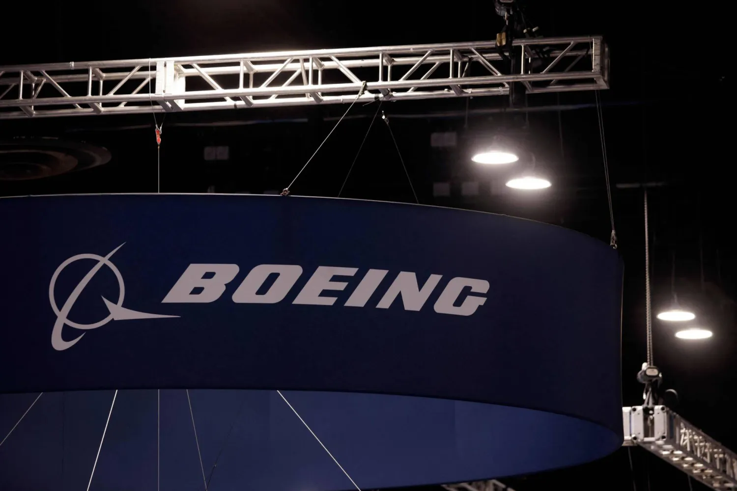 China Says It Will Buy 200 Boeing Jets, Seek Extension of US Trade Truce