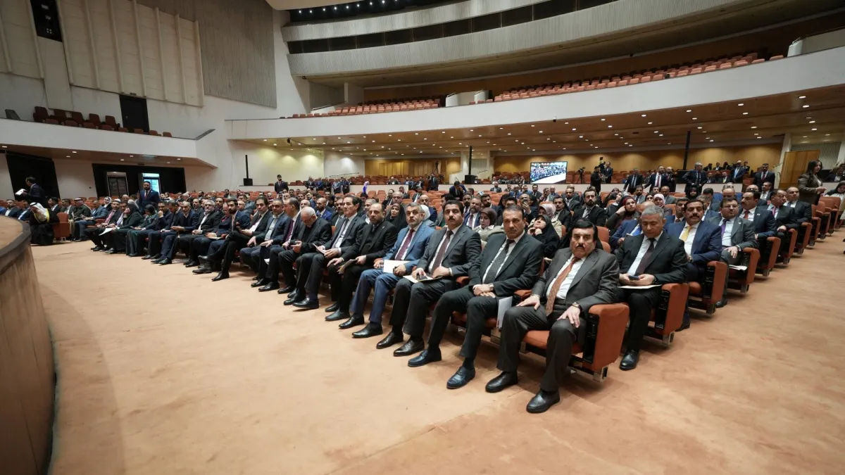 U.S. Iraq militias government ban parliament building with political representatives during government formation discussions