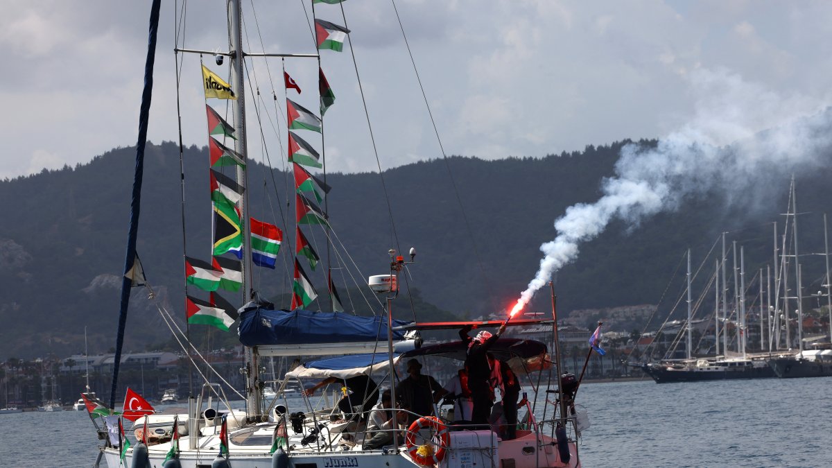 Gaza aid flotilla intercepted