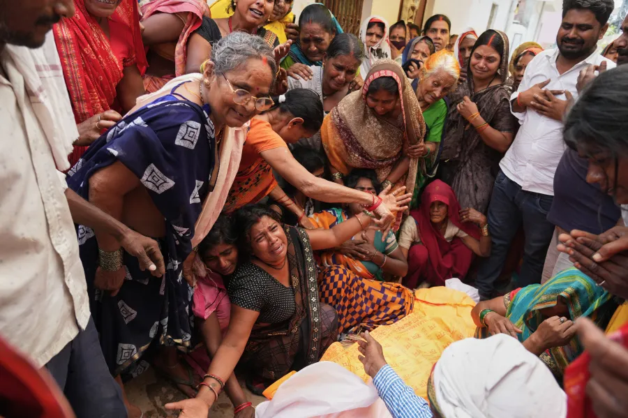 Duststorms and lightning kill at least 96 people in northern India