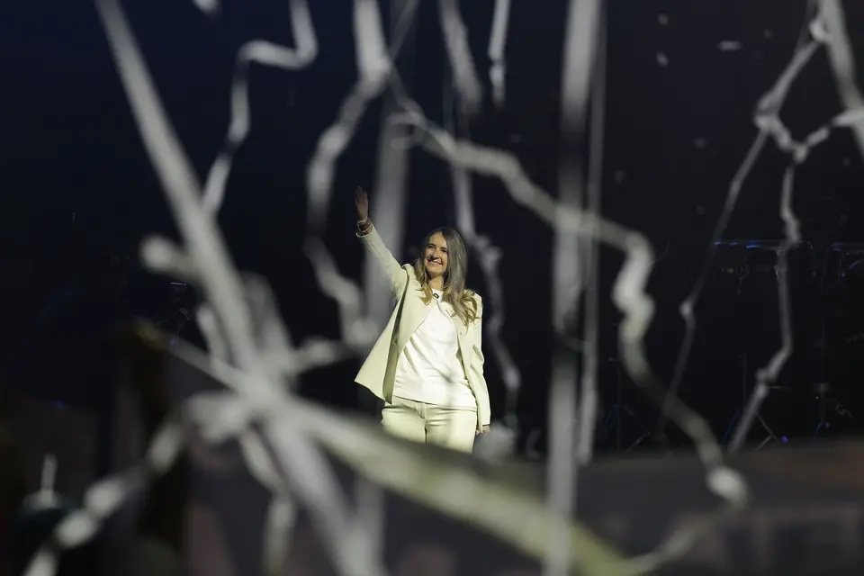 Colombians head to the polls with peace efforts, economy on agenda