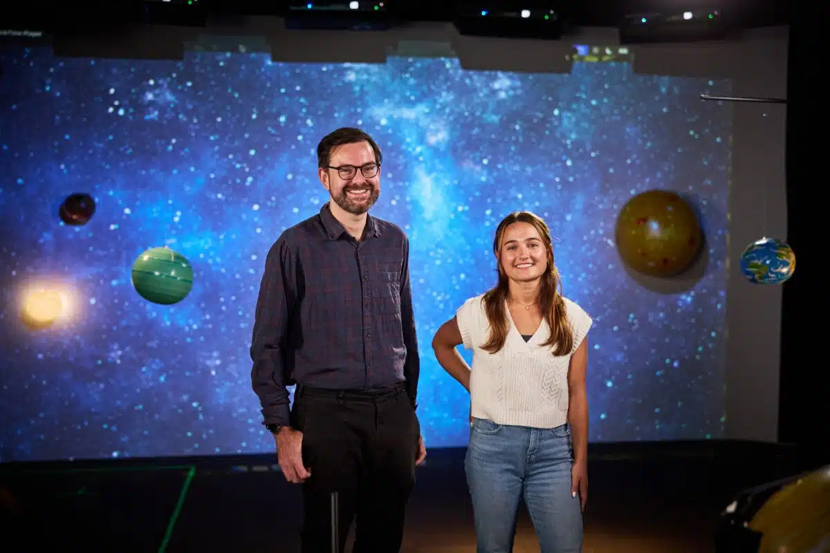 twin star planets discovery Illustration in a binary star system