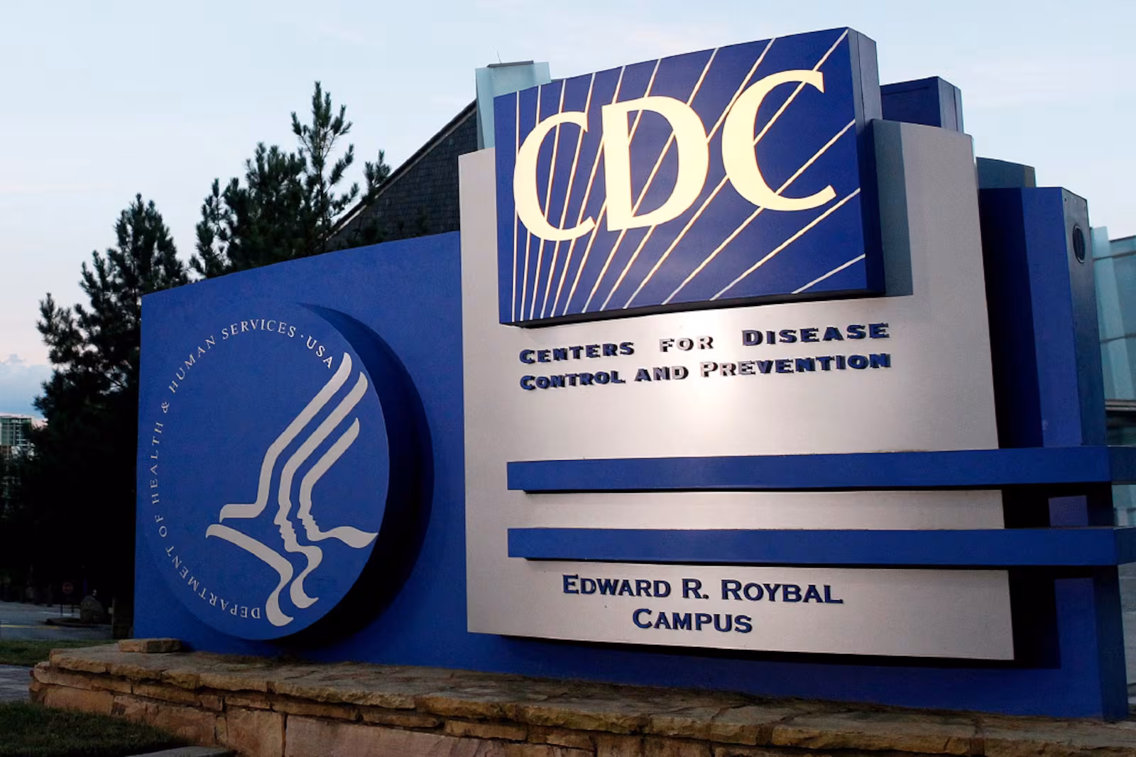 US Ebola airport screening enhanced at major international airports