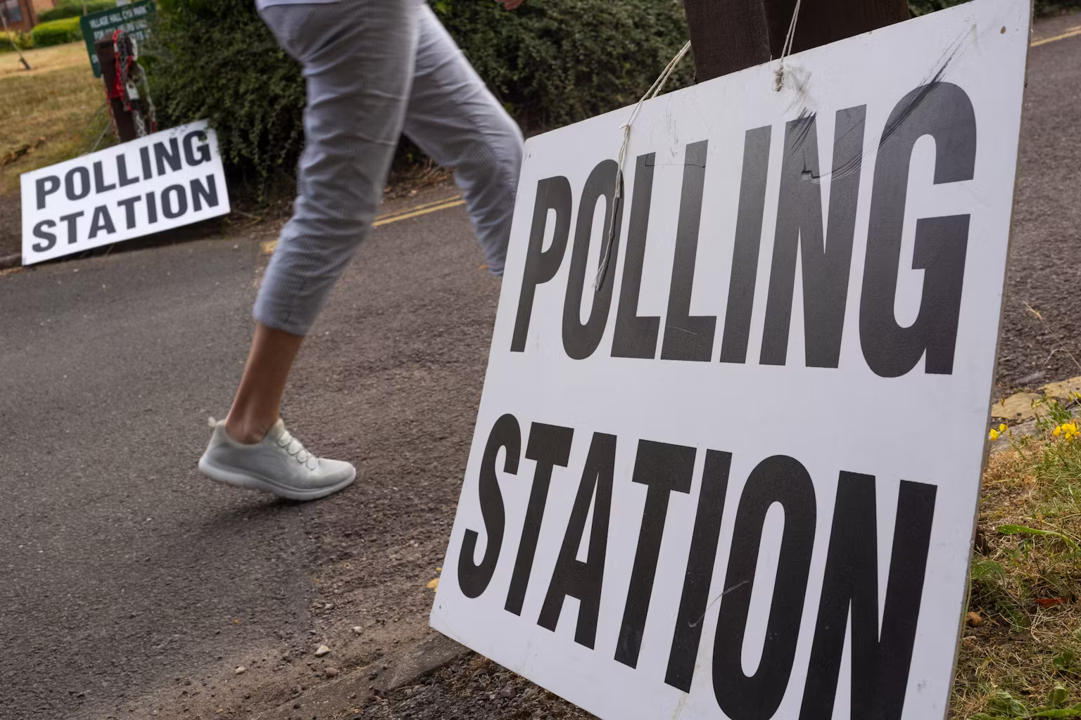 Turning point? UK elections challenge decades of 2-party rule