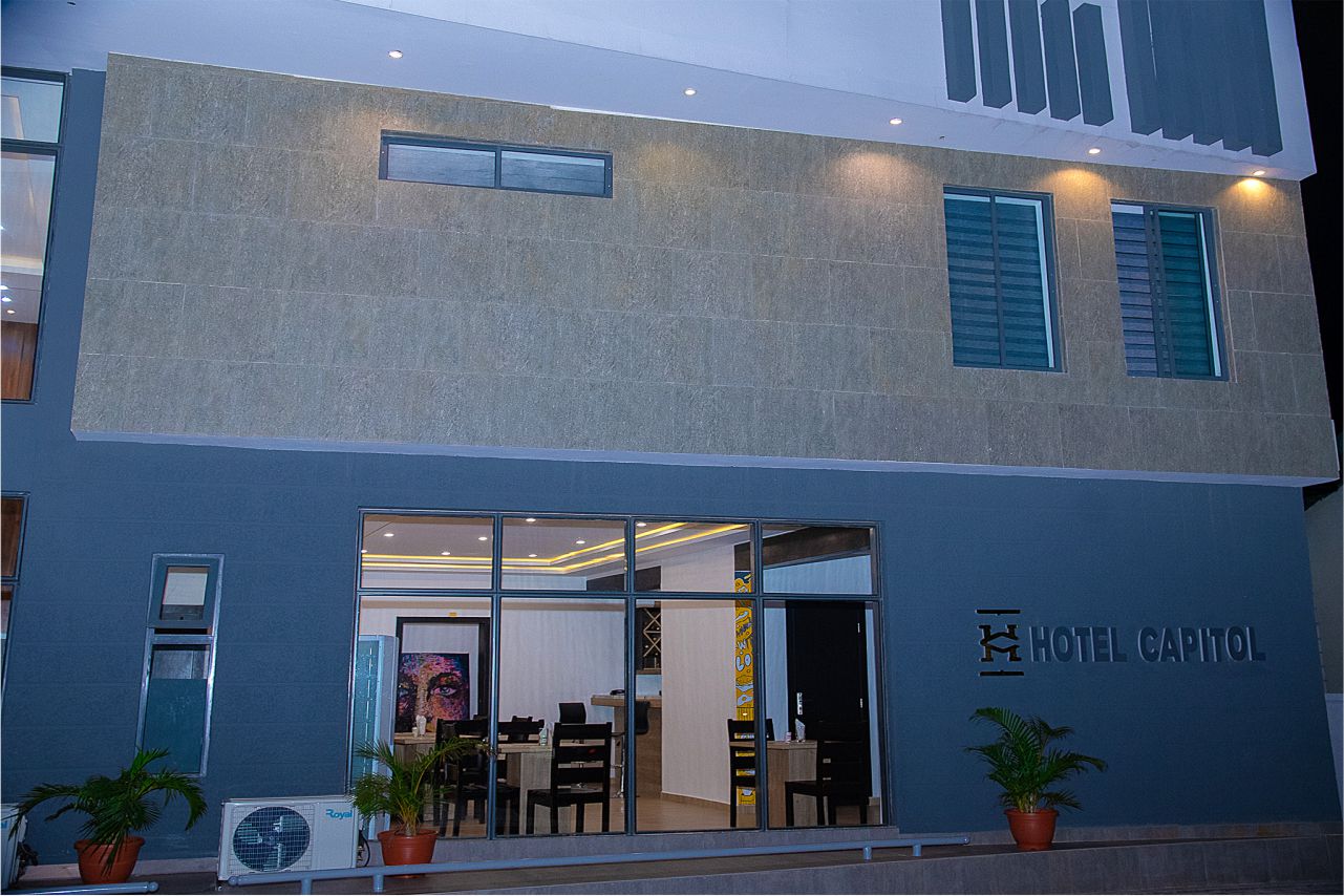 Hotel Capitol 