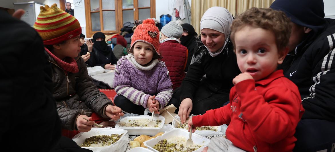 WFP cuts emergency food aid to Syria 
