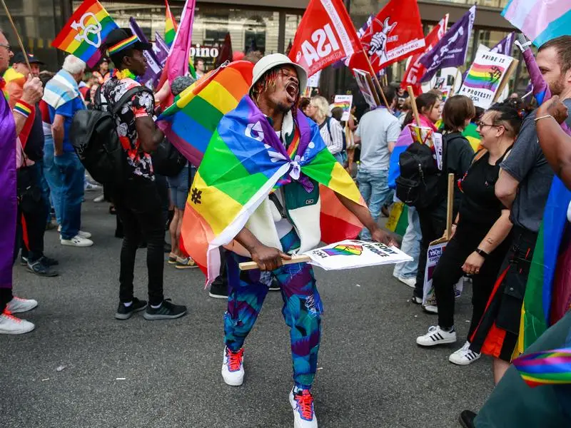  EU ban 'conversion therapy'