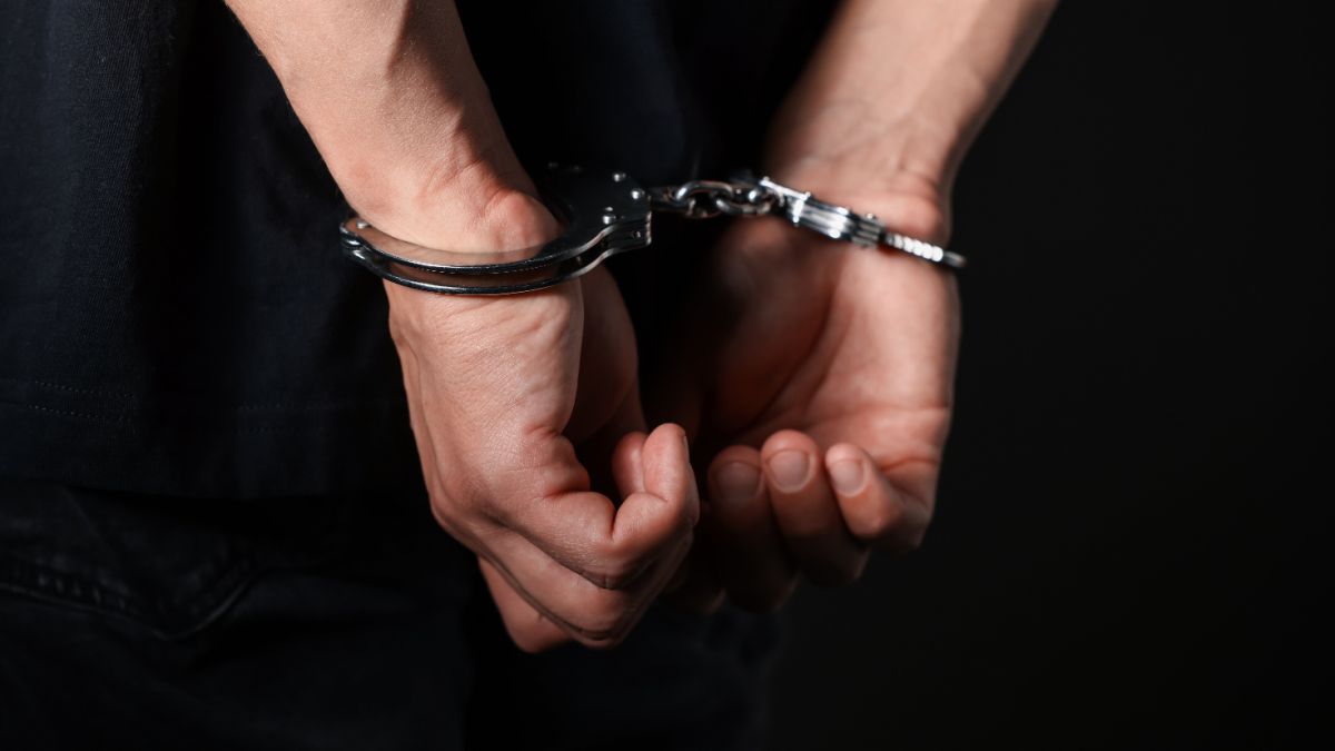 Three Poles detained on suspicion of spying for Russia's FSB