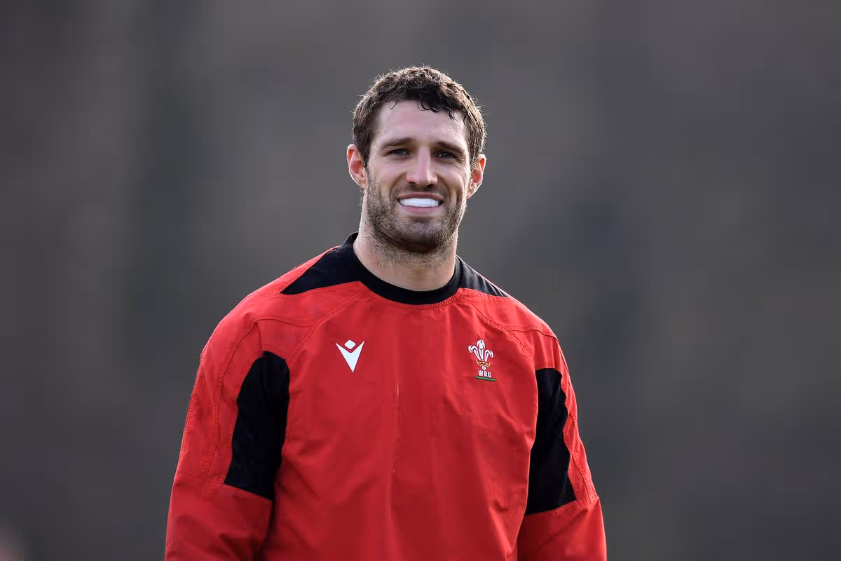 Holmes sees progress as Wales look to next generation