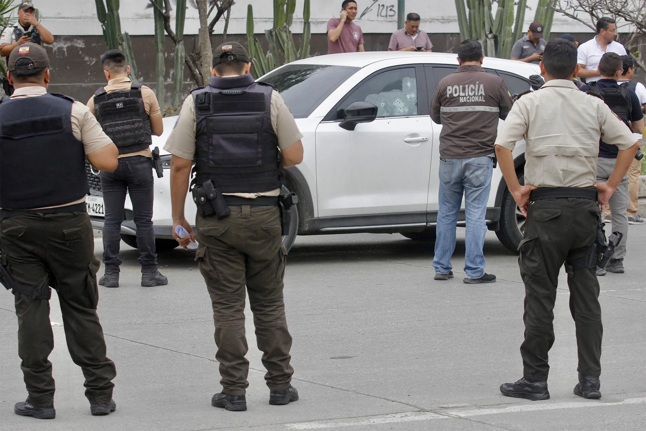 Ecuador prosecutor probing TV studio attack killed