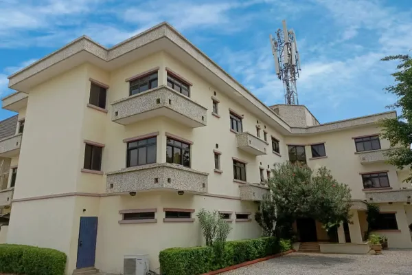 Carlson Hotel