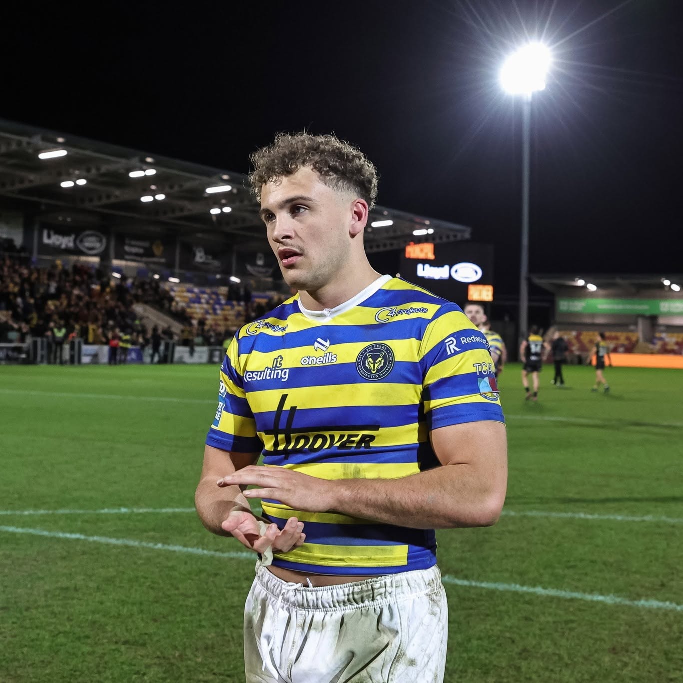Sam Burgess to stick with new Warrington Wolves halfback partnership 