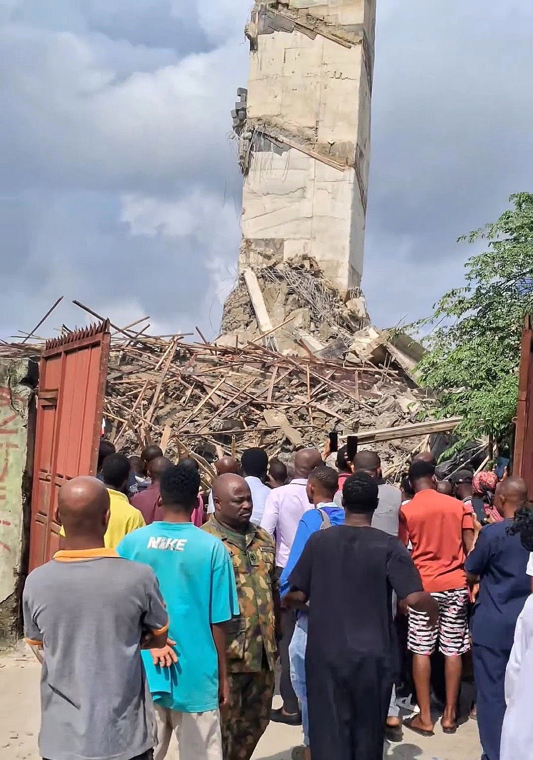 One killed, many trapped as five-storey building collapses in Rivers State