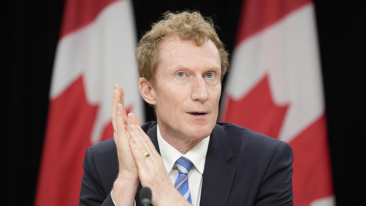 Canada social media under 16 bill restriction