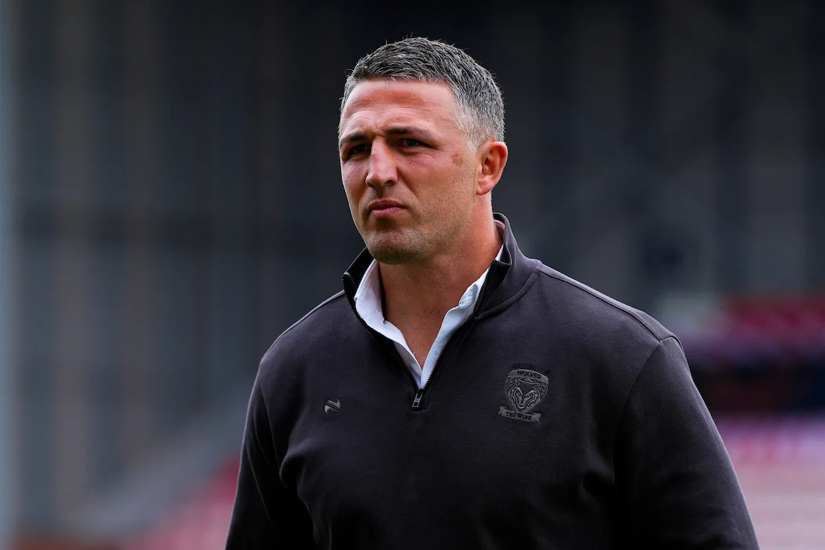 Super League: Warrington Wolves 16-28 Hull FC