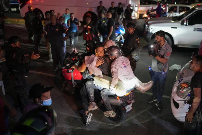 If you are alive, make any noise": Venezuela searches rubble on day four