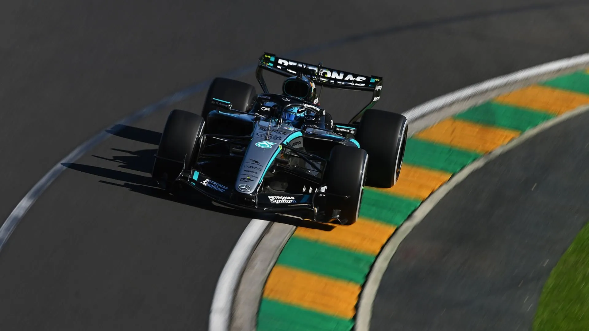 Austrian GP: Major Max Verstappen crash as Russell snatches pole