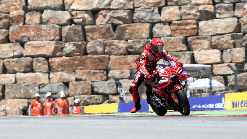 Aragon MotoGP reserve circuit status showing bikes racing at MotorLand Aragon during a Grand Prix event”
