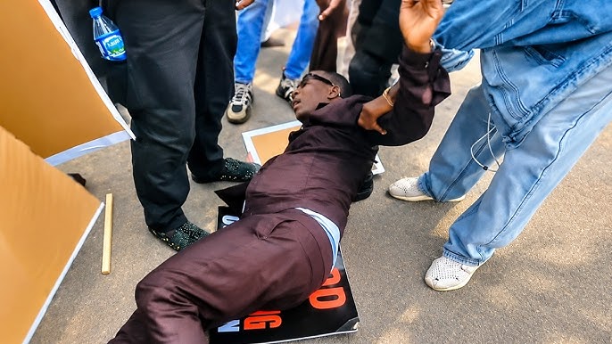 Sowore Reveals Details of Meeting With Kwankwaso After Police Attack in Abuja