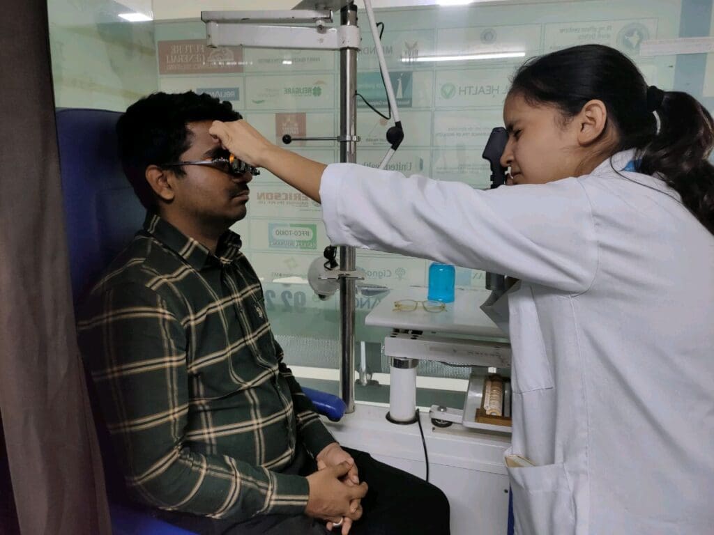 Optometrist intern job RSUTH Port Harcourt vacancy xamining patient eye health