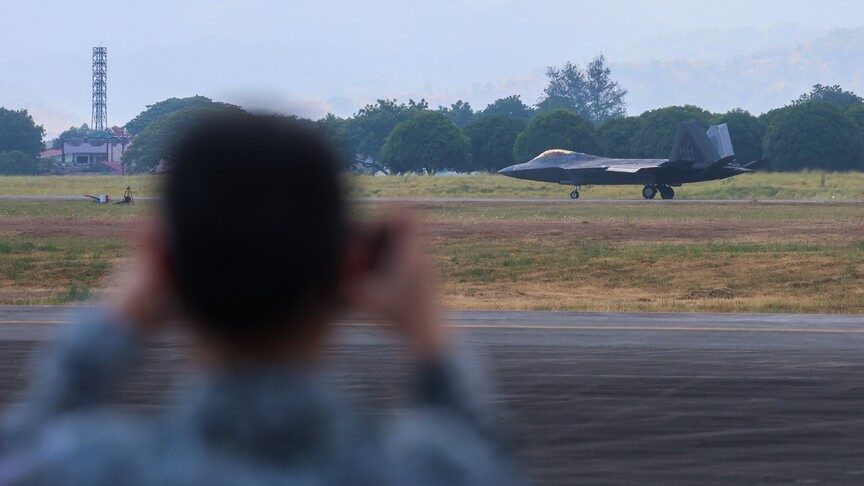 Okinawa US air base relocation