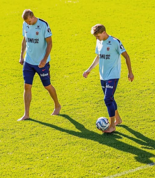 odegaard and haaland rain together norway