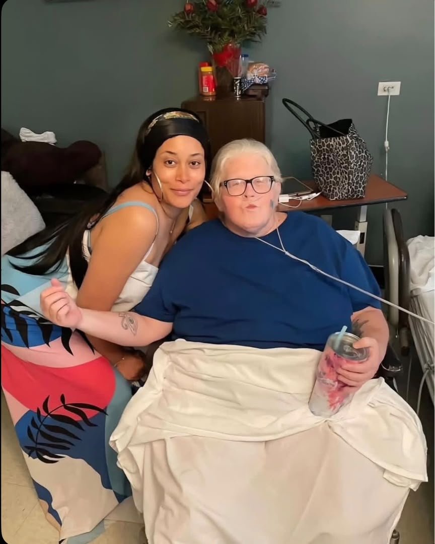 : Adunni Ade mourns her mother and shares an emotional tribute on social media.