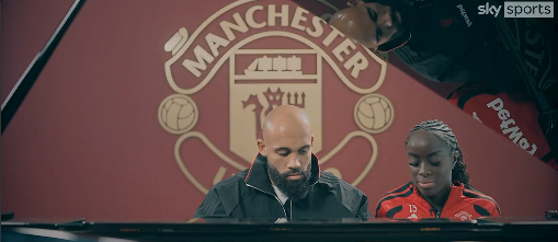 Manchester United piano backlash